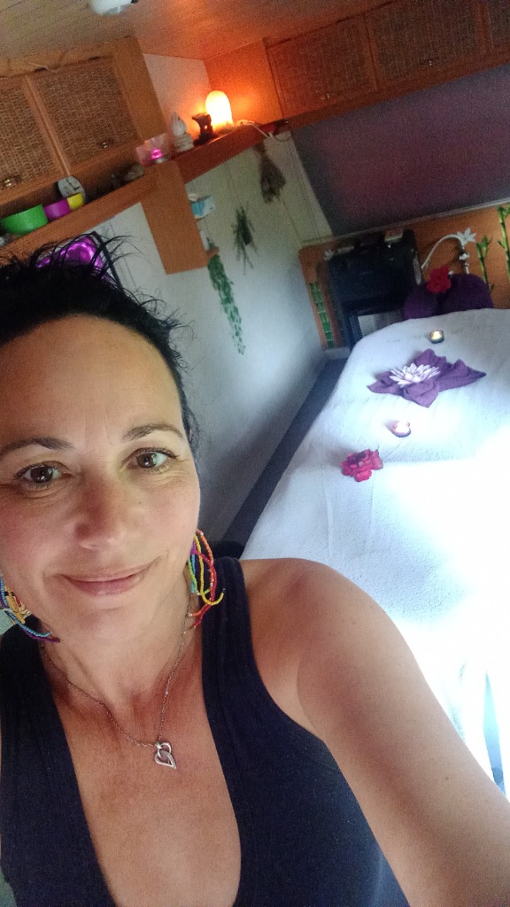 photo portrait Les Mains de SÂRA 