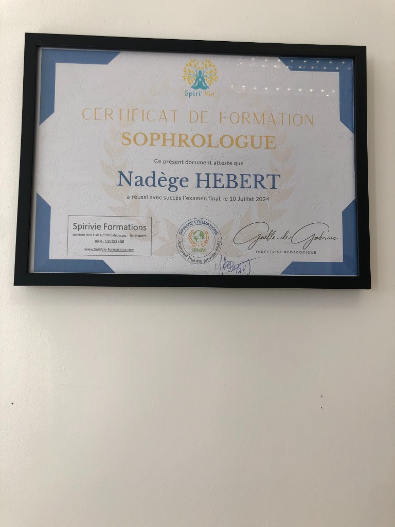 photo diplome Nadege HEBERT