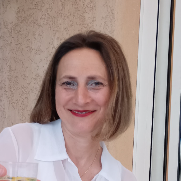 Virginie (cab Abhyanga)