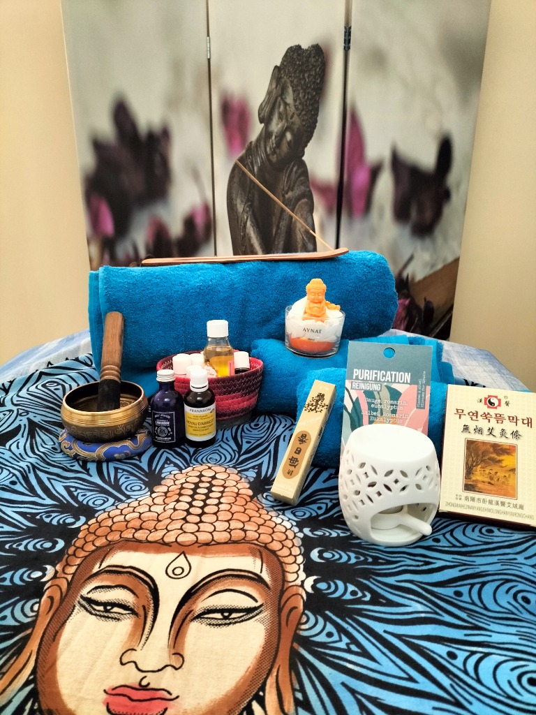 photo cabinet Cabinet ABHYANGA