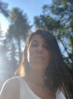 photo portrait Cynthia AGERON - Les racines de l’équilibre