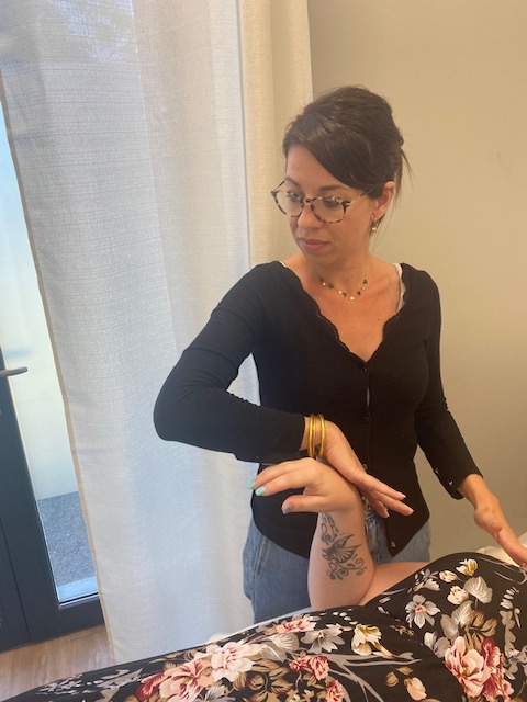 photo seance Cynthia AGERON - Les racines de l’équilibre