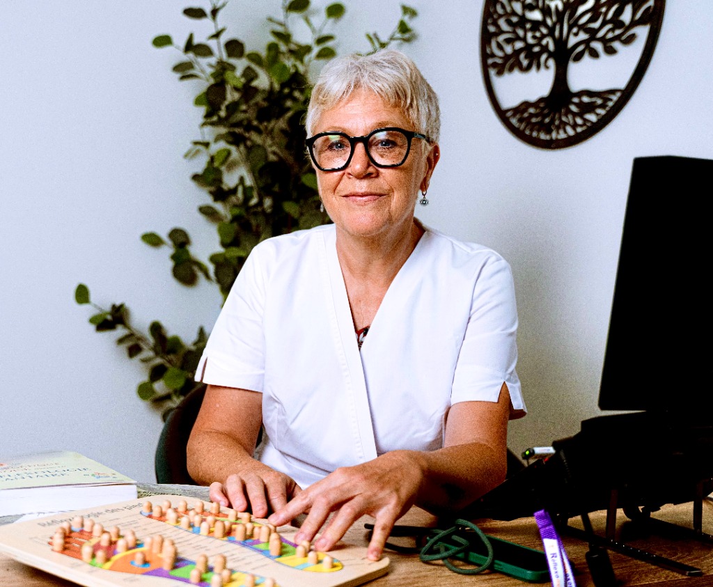 photo portrait ISABELLE MEVEL REFLEXOLOGUE