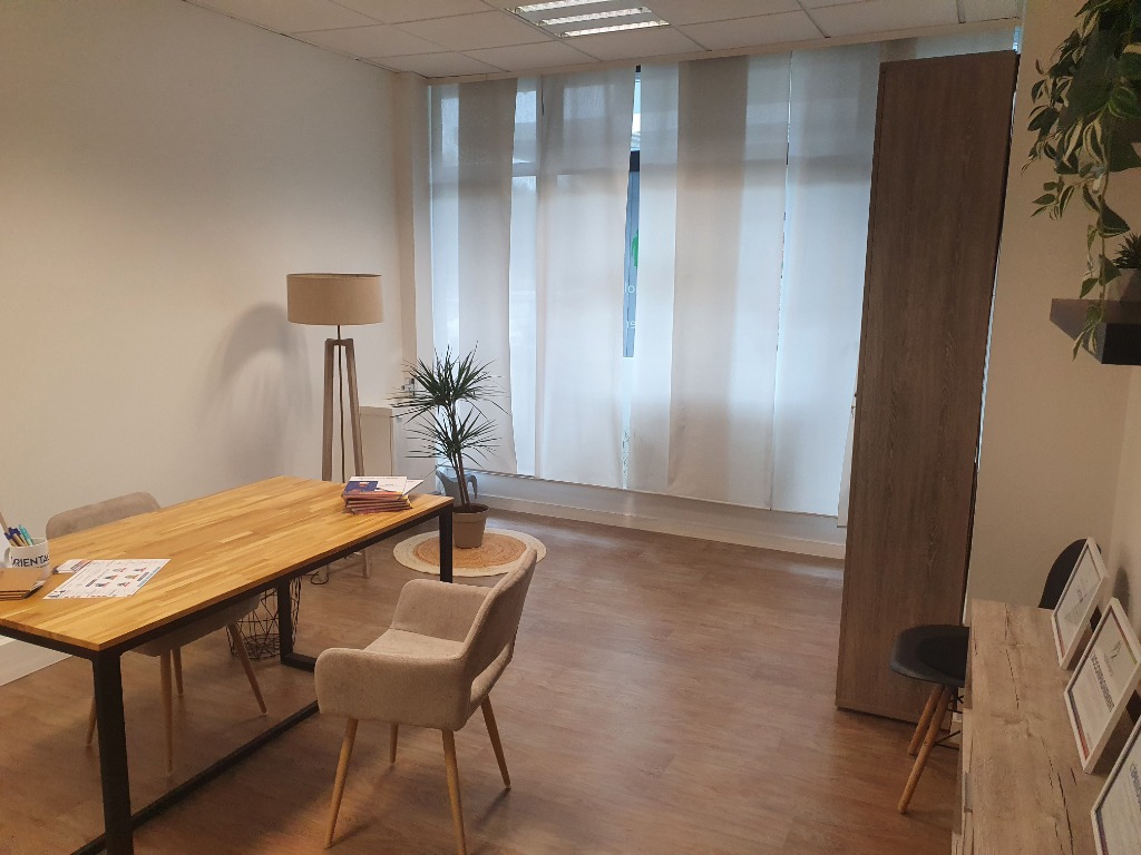 photo cabinet Agathe Denis Art-thérapeute