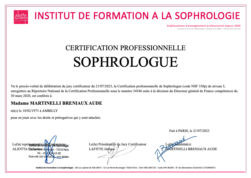 photo diplome Aude Breniaux Martinelli