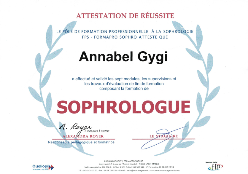 photo diplome Annabel Gygi I Woom Sophrology