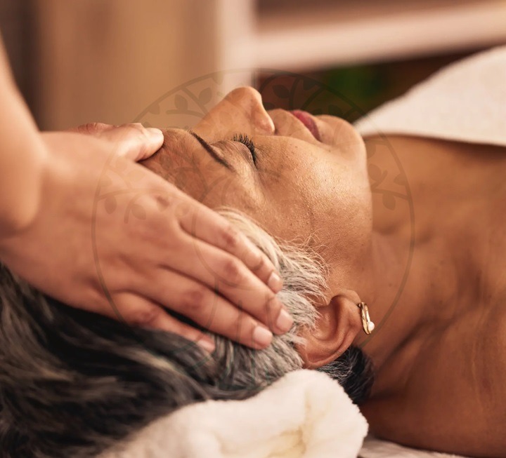 photo diplome KinéSenses Donia - Kinésiologie et Soins Bien-être