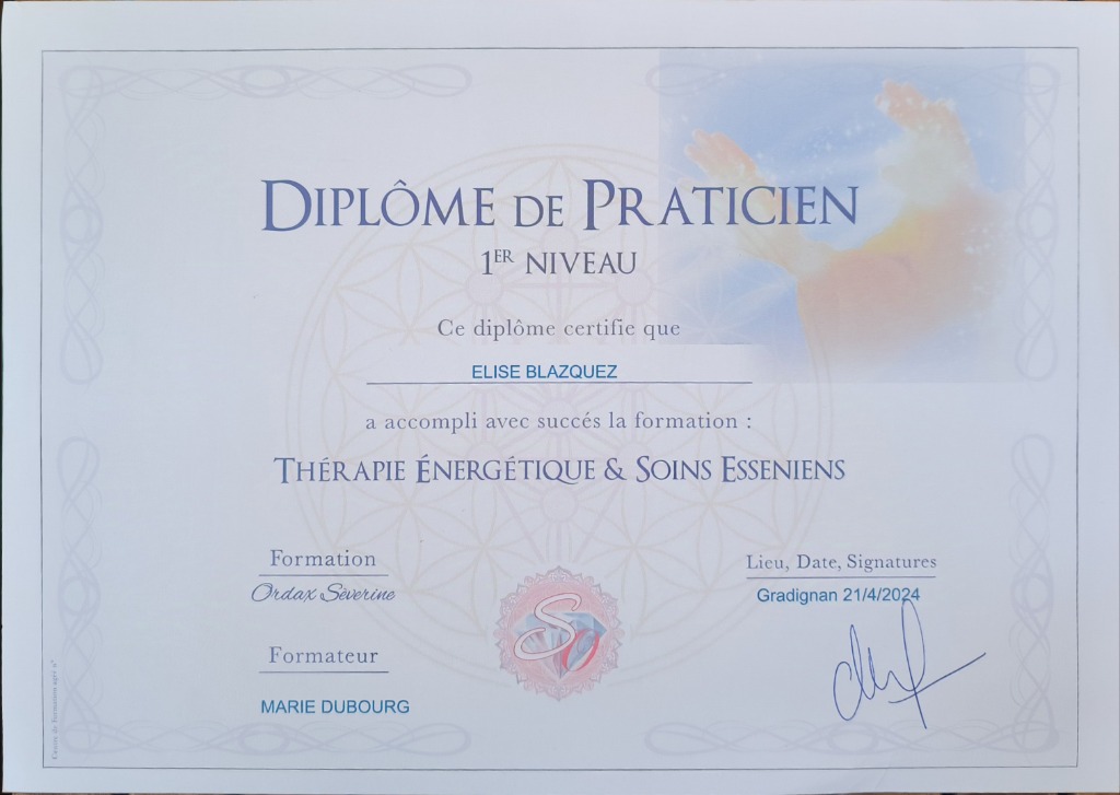 photo diplome Elise Blazquez 