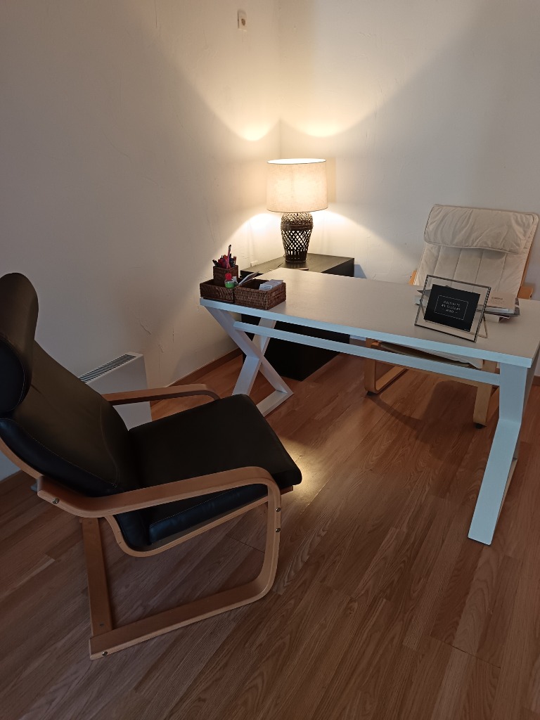 photo cabinet Cathy Zubrzycki