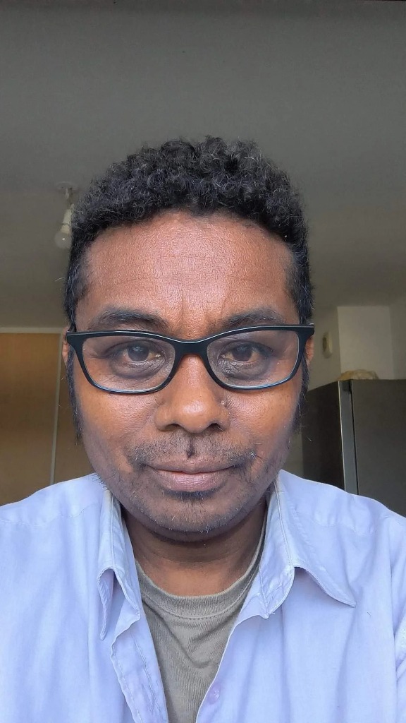 photo portrait Francisco pautrot-psychopraticien-thèrapeute