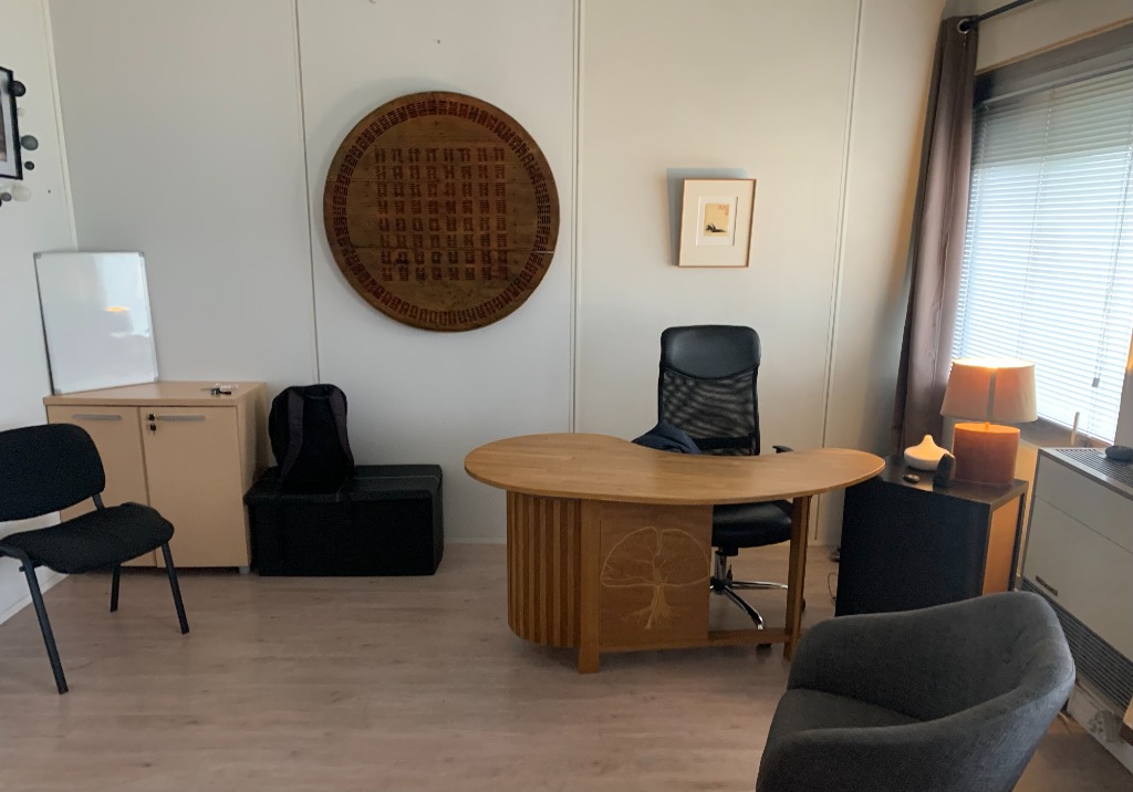 photo cabinet Mickaël Le Strat