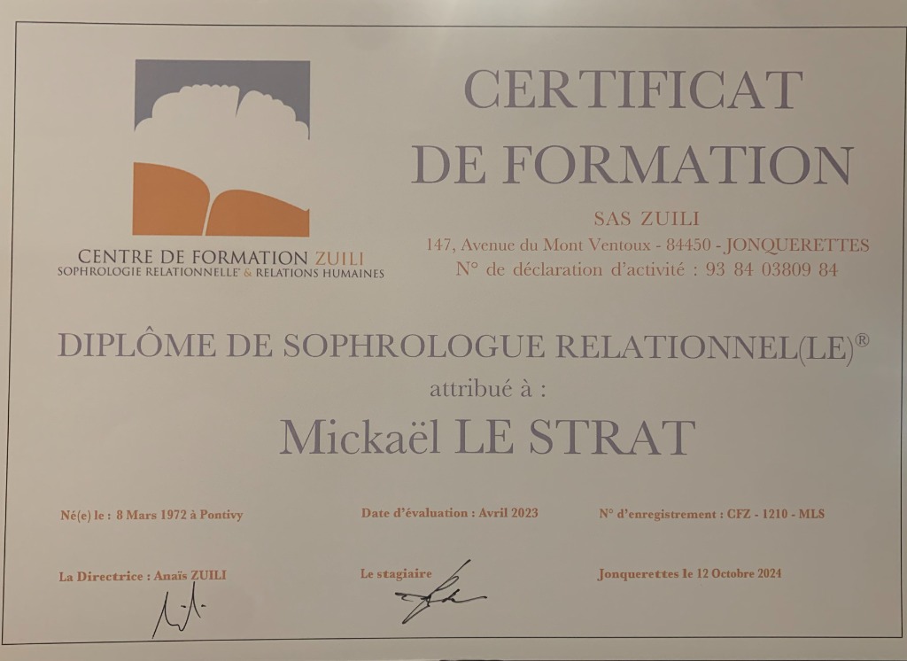 photo diplome Mickaël Le Strat Sophrologue Relationnel®
