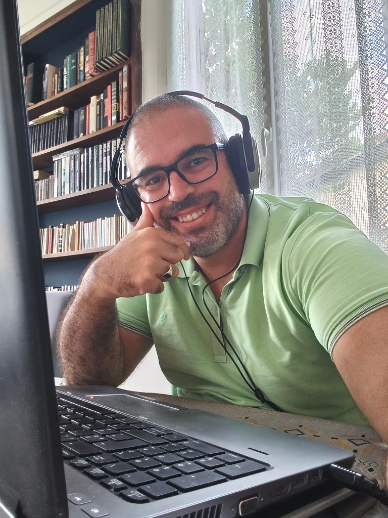 photo cabinet HUMAN IS THERAPY