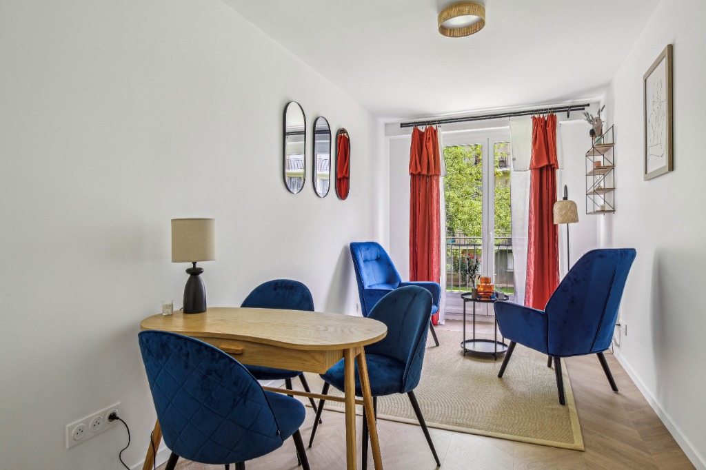 photo diplome Valérie Divanach