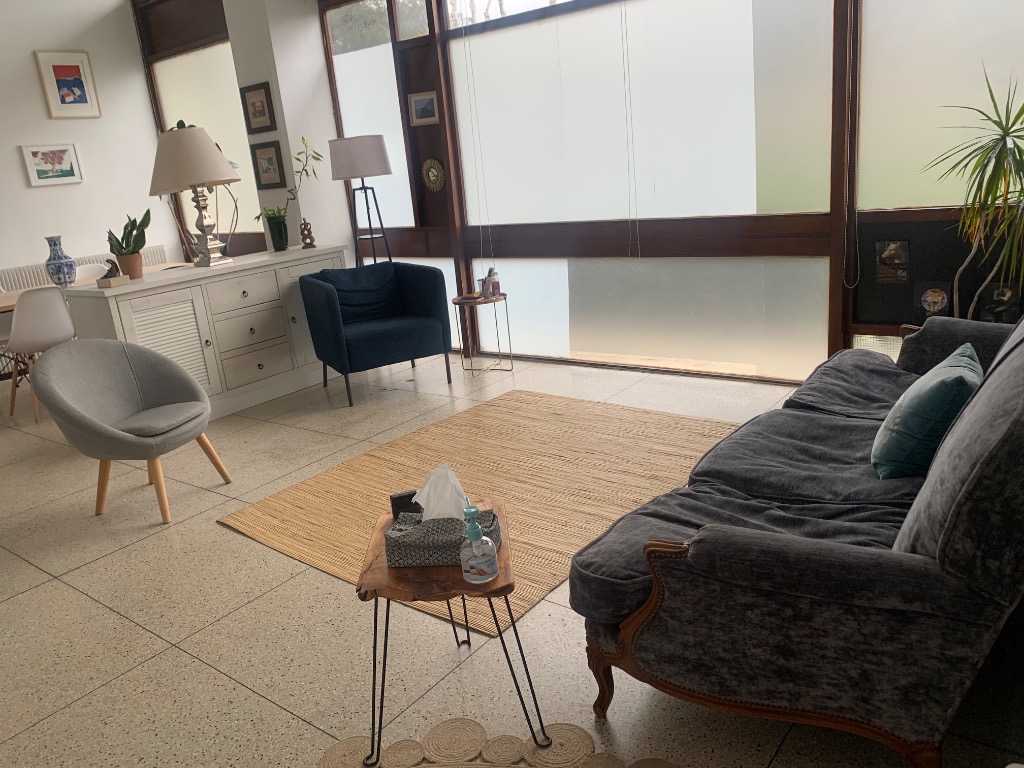 photo cabinet Aurélia Belhadj