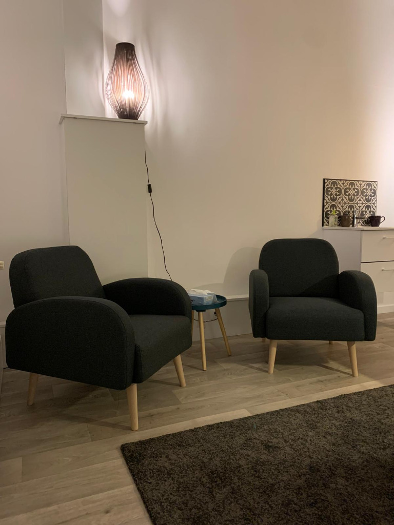 photo cabinet Françoise PERRIN