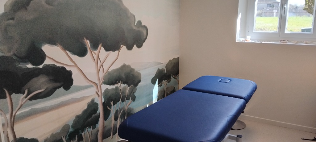 photo cabinet OLIVIER  FREYSSAC