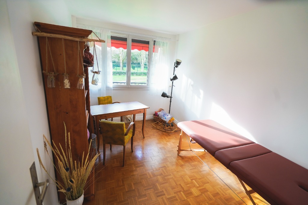 photo cabinet Isabelle GAUBERT