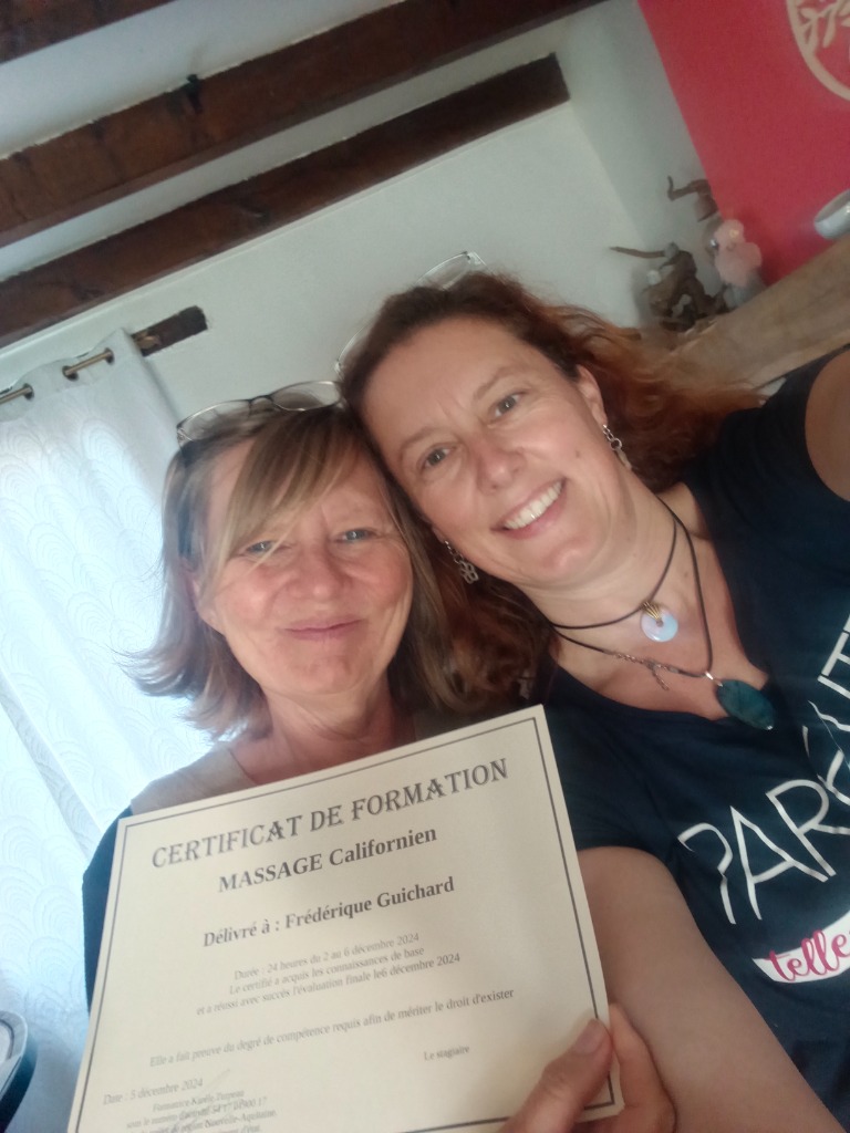 photo diplome Karelle Centre de bien-être 