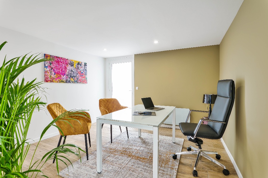 photo cabinet Laurence Solutions