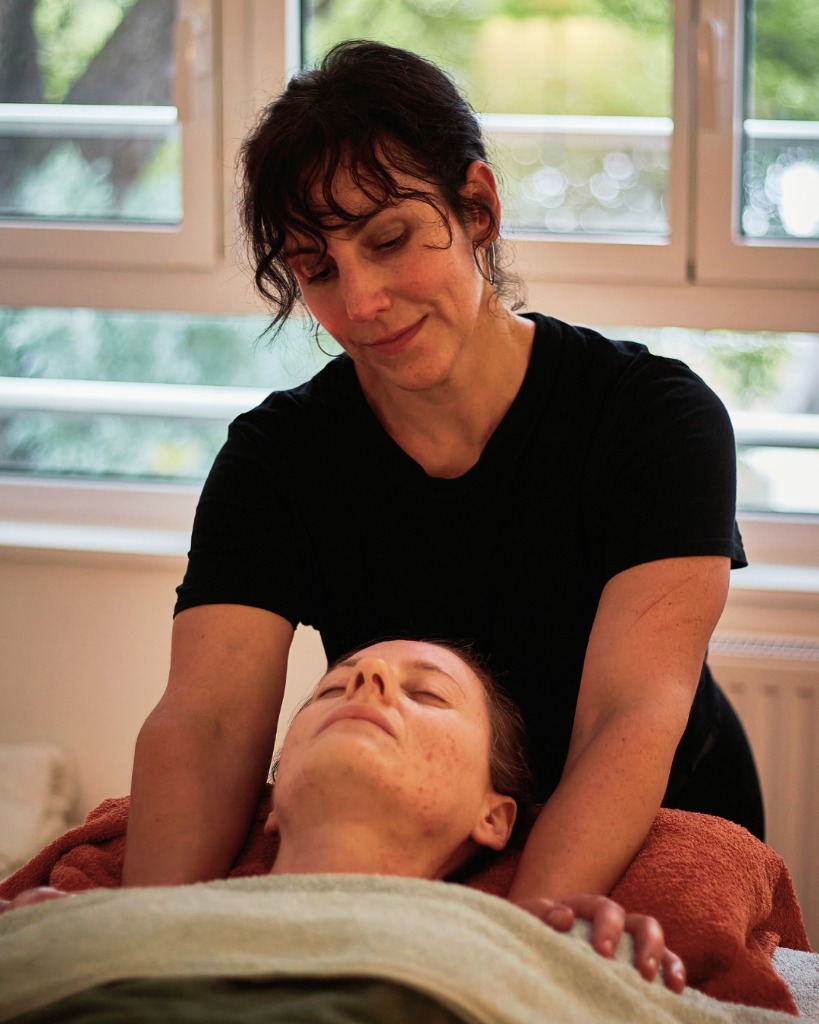 photo portrait Les mains de Maria