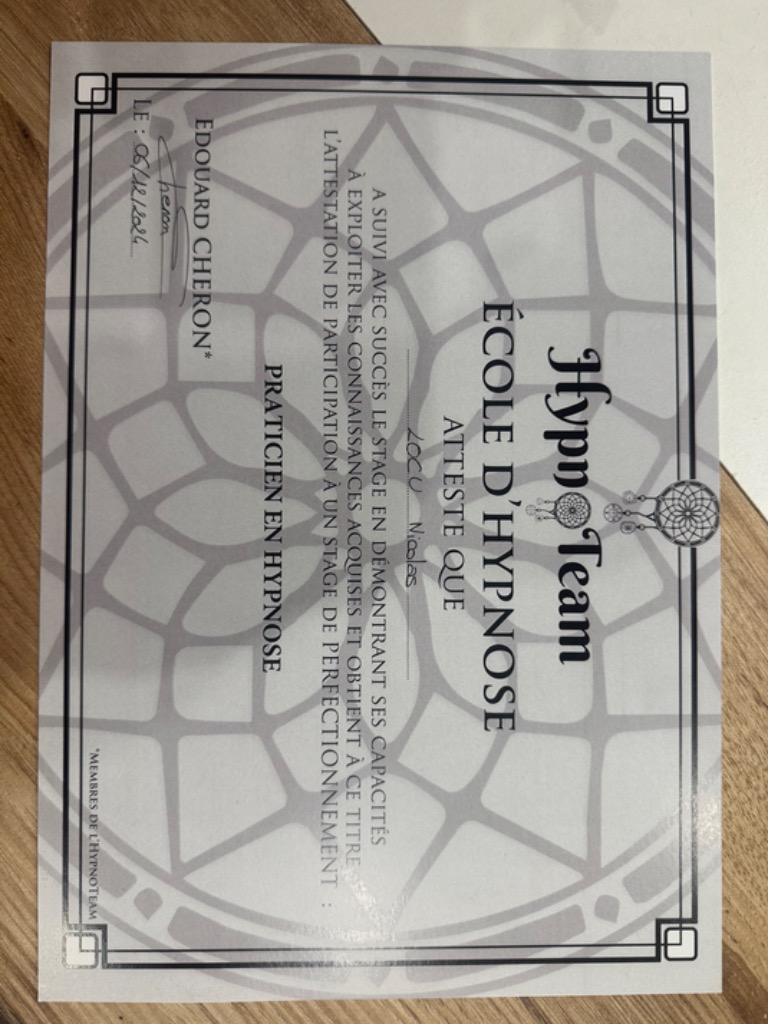 photo diplome Nicolas Locu