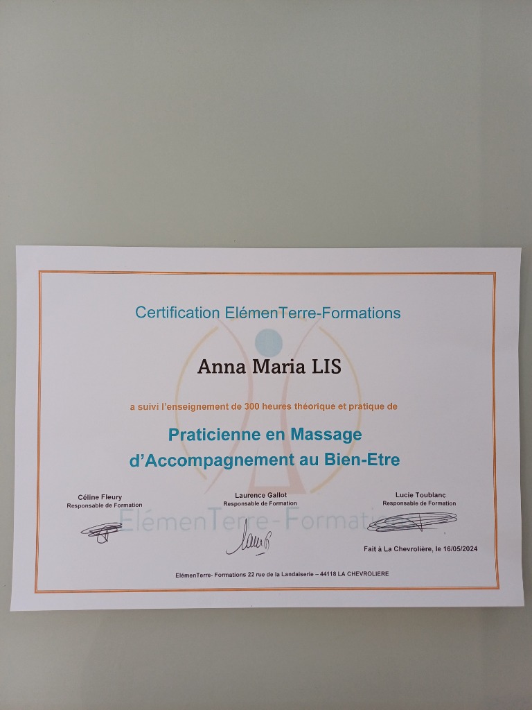 photo diplome Anna-Maria Lis