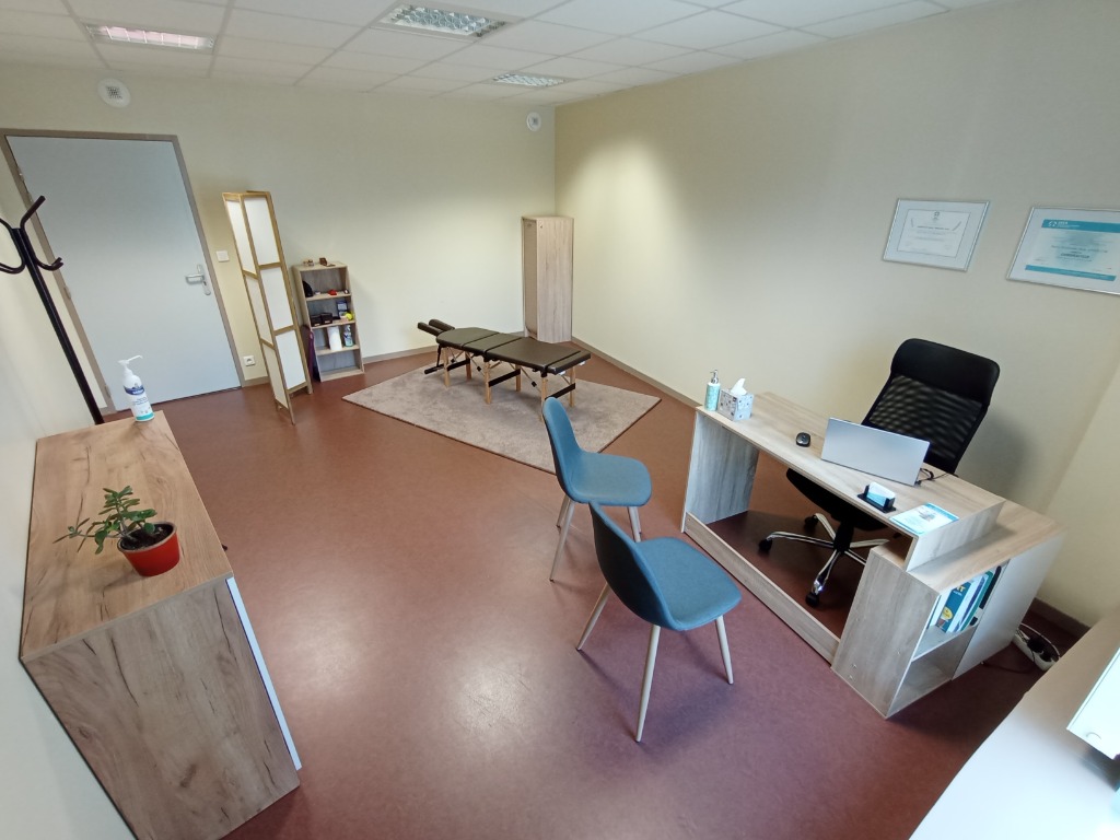 photo cabinet Basile Garnesson - Chiropracteur Aurillac 