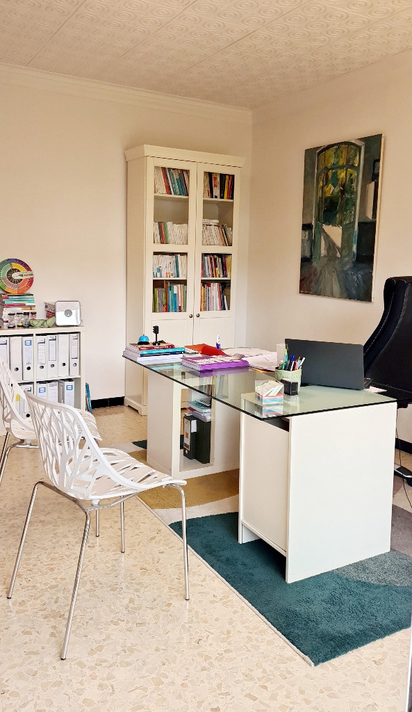 photo cabinet O.S.O.A - Sandrine NGUYEN-DAO