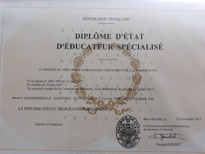 photo diplome Elodie Martinez