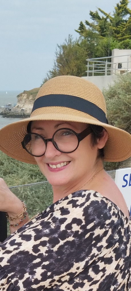 photo portrait DARRACQ Patricia l’atelier d’art thérapie 