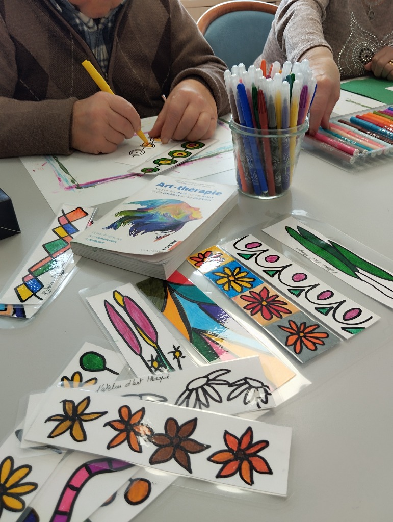 photo seance DARRACQ Patricia l’atelier d’art thérapie 