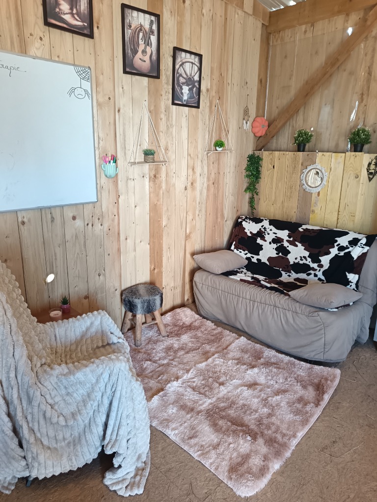 photo cabinet Celine Barray Avenel