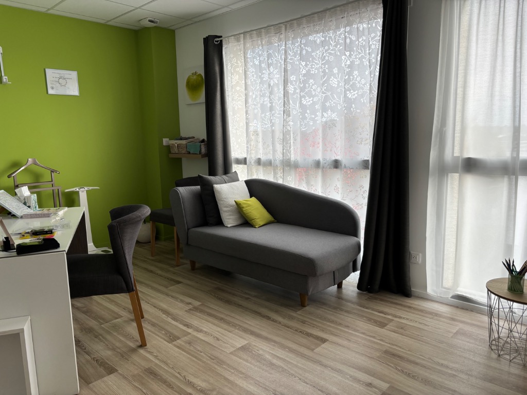 photo cabinet Julie Langlais Energéticienne 