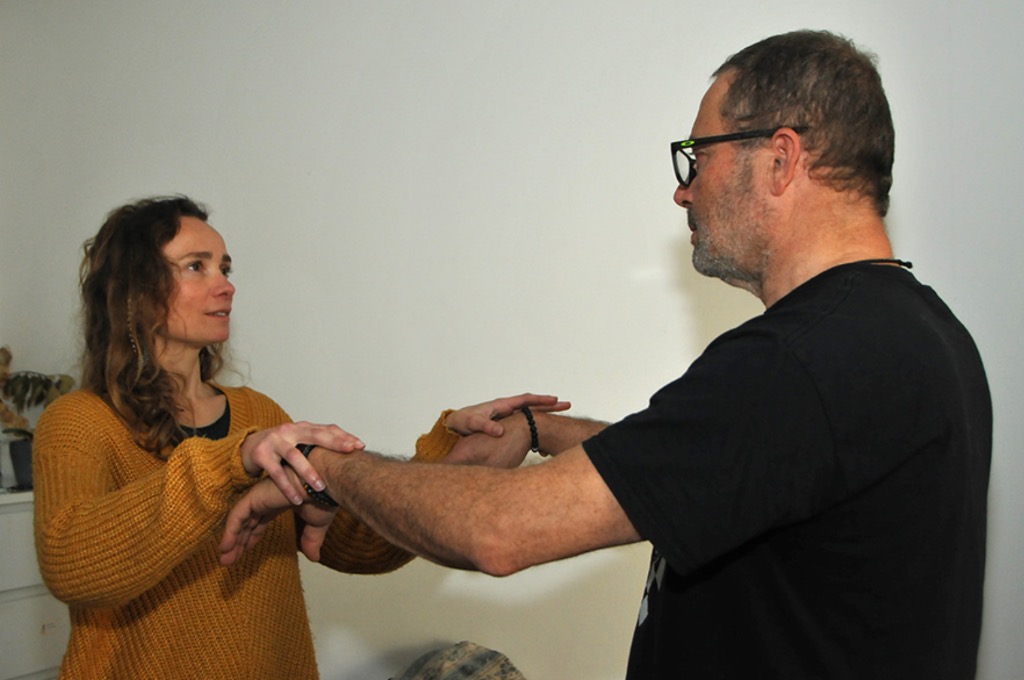photo seance Aurélie Bellec - Praticienne en kinésiologie