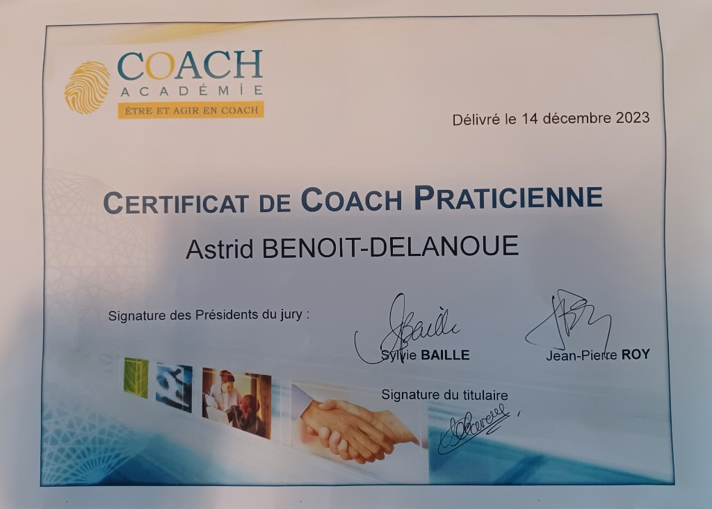 photo diplome Astrid BENOIT-DELANOUE