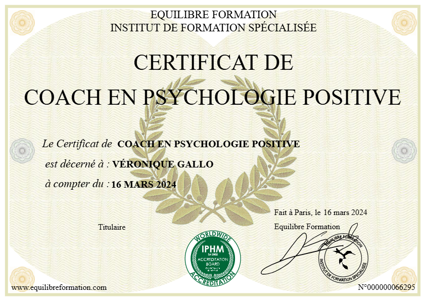 photo diplome Véronique Gallo Zayer - Luvinaissance