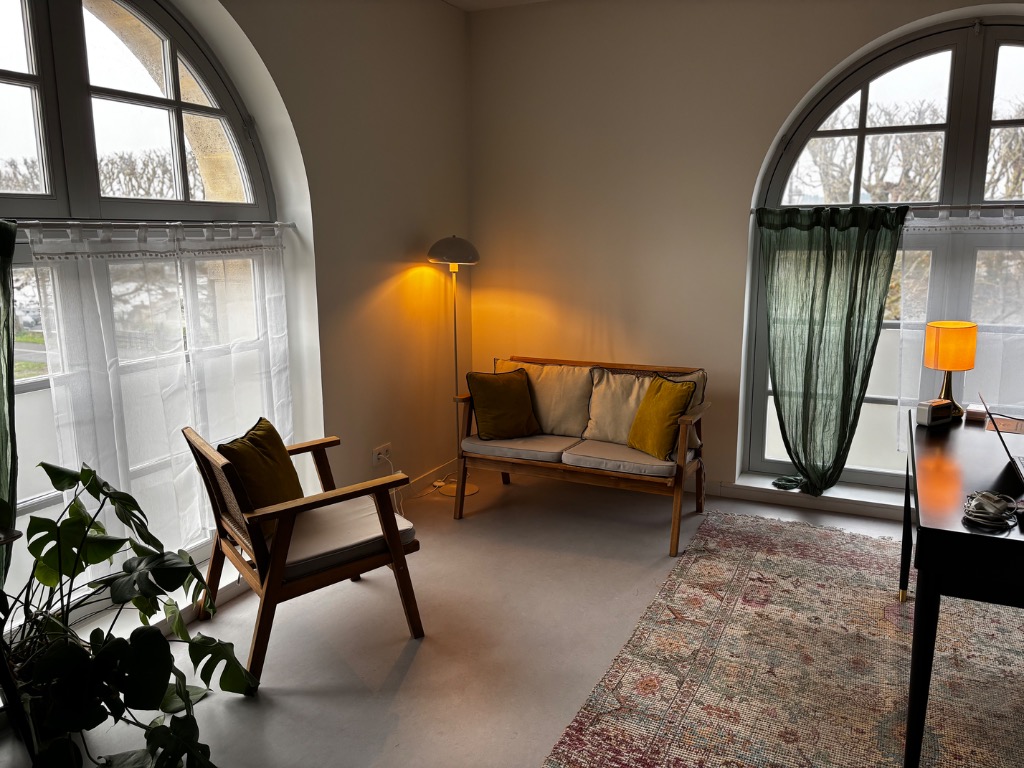 photo cabinet Marie-Charlotte Kerhardy