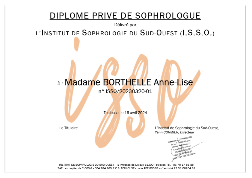 photo diplome Anne-Lise Borthelle