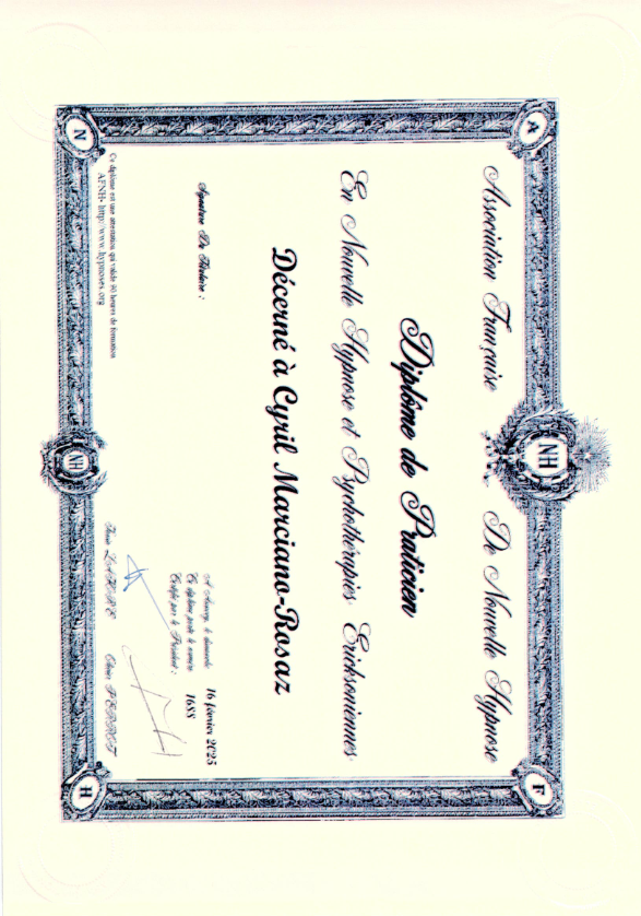 photo diplome CYRIL MARCIANO-ROSAZ