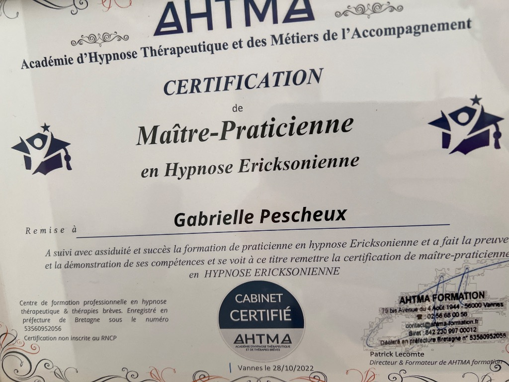 photo diplome Gabrielle pescheux