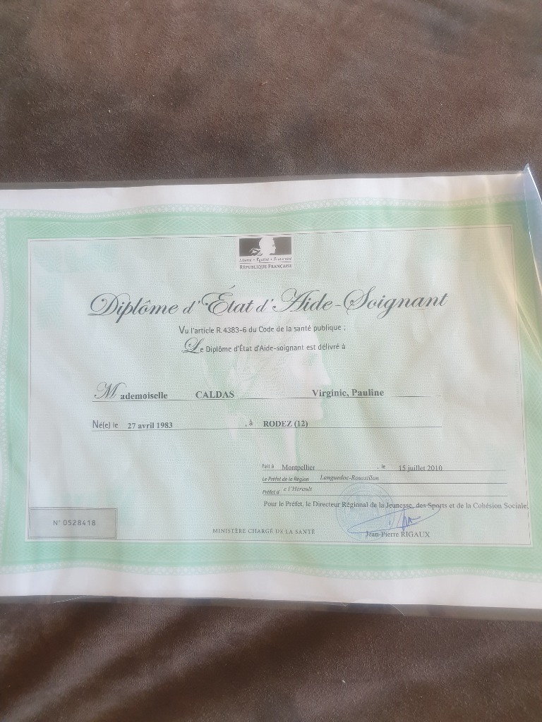 photo diplome bulle de soins et de beauté 