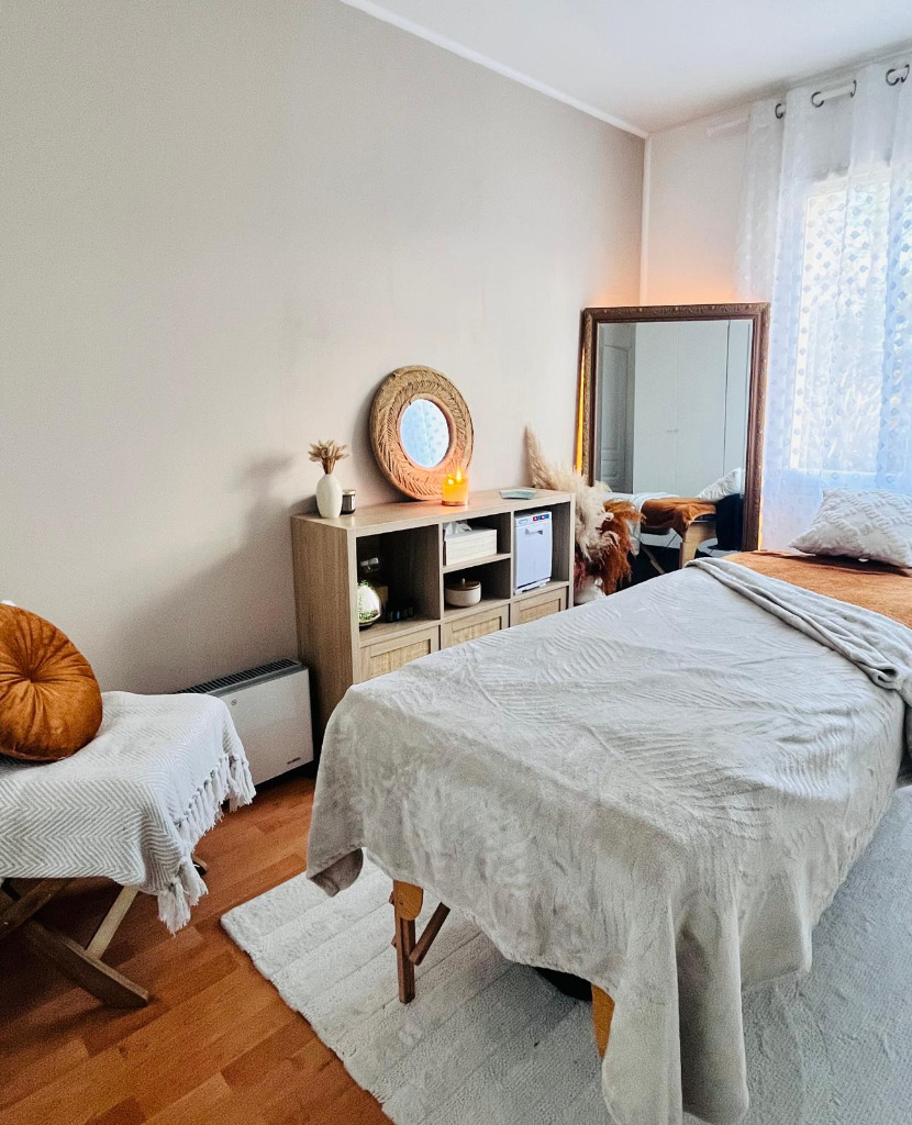 photo cabinet Wellnaiss massage 