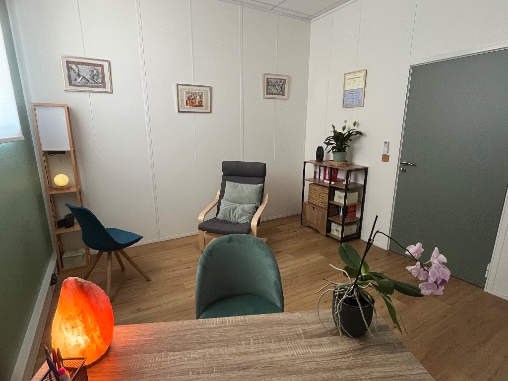 photo cabinet Cécile Emery