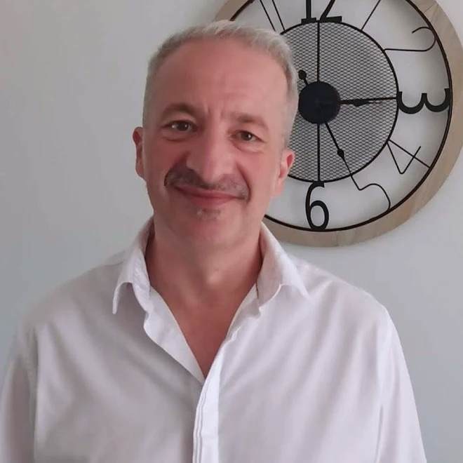 photo cabinet Duquesne Christian