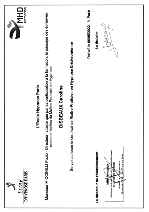 photo diplome Caroline Disbeaux