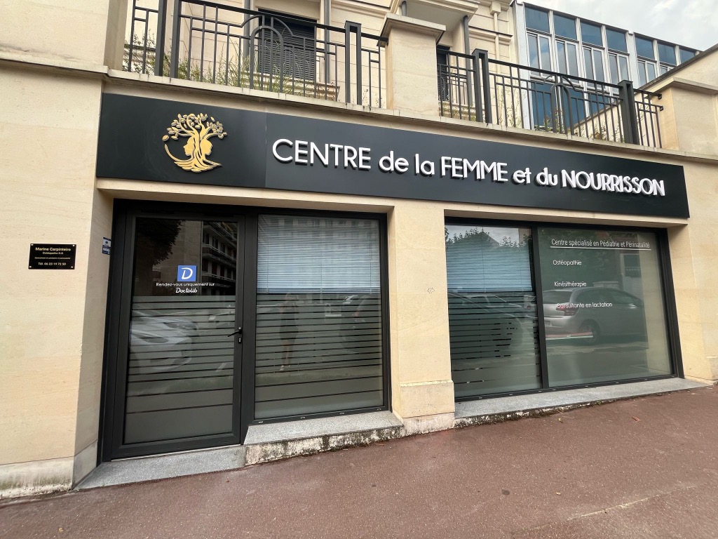 photo cabinet Seynabou Gaye