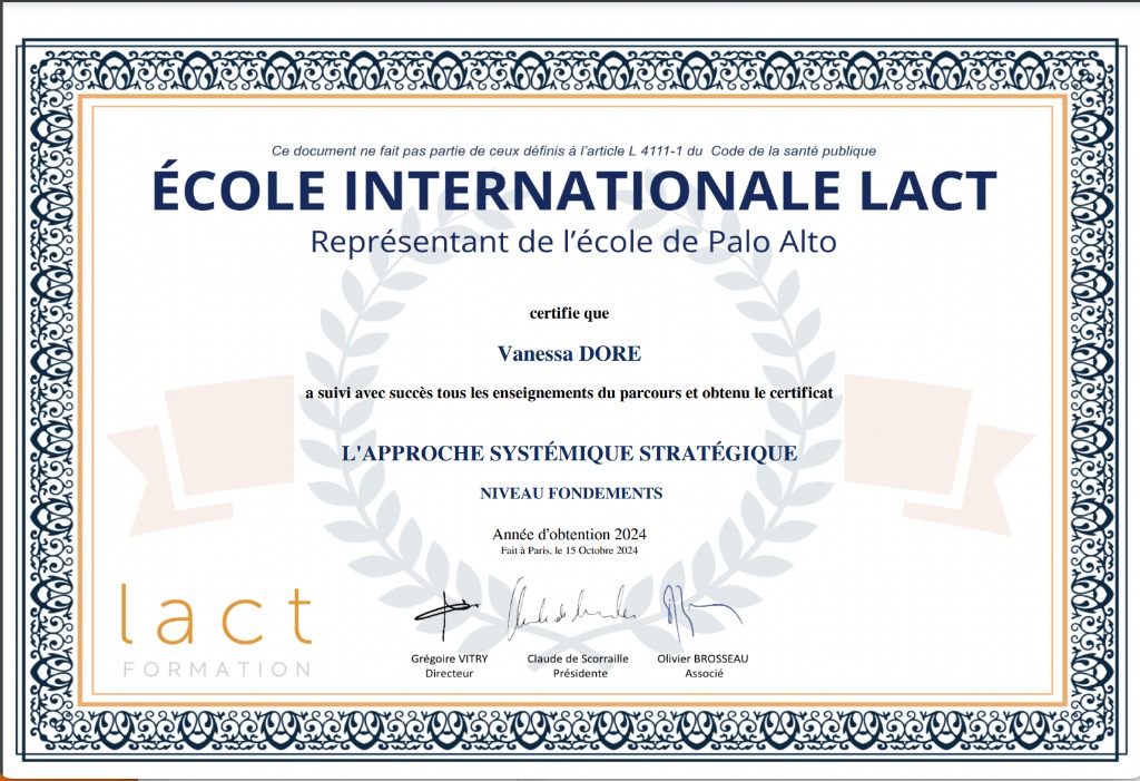 photo diplome Vanessa Doré