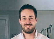 photo portrait Matthieu Foucré Ostéopathe 