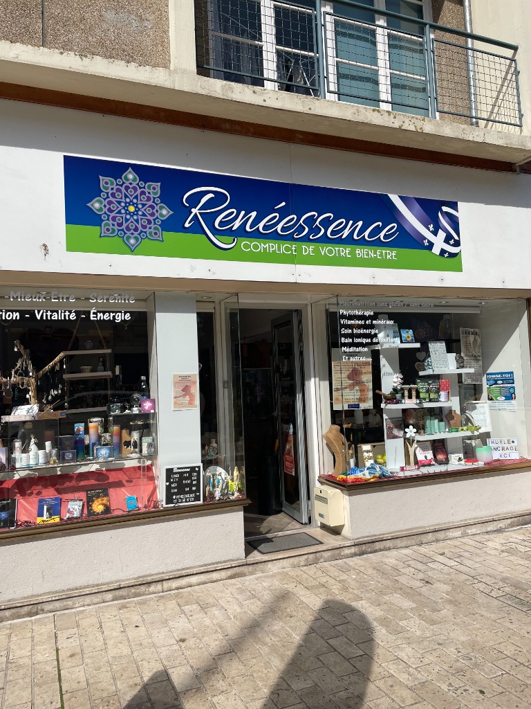 photo cabinet Renee Champagne